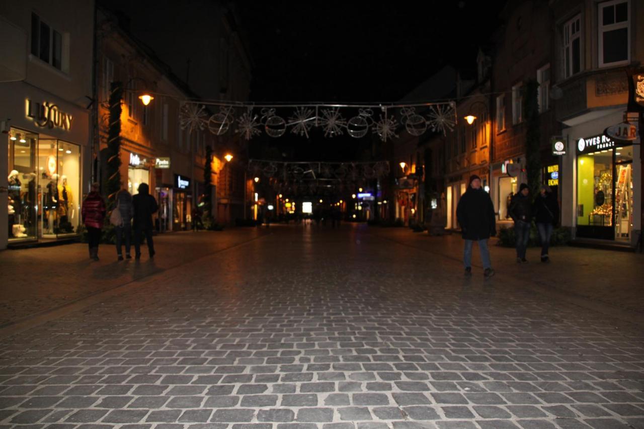 Republicii Rustic Apartament In Brasov City Center Bagian luar foto