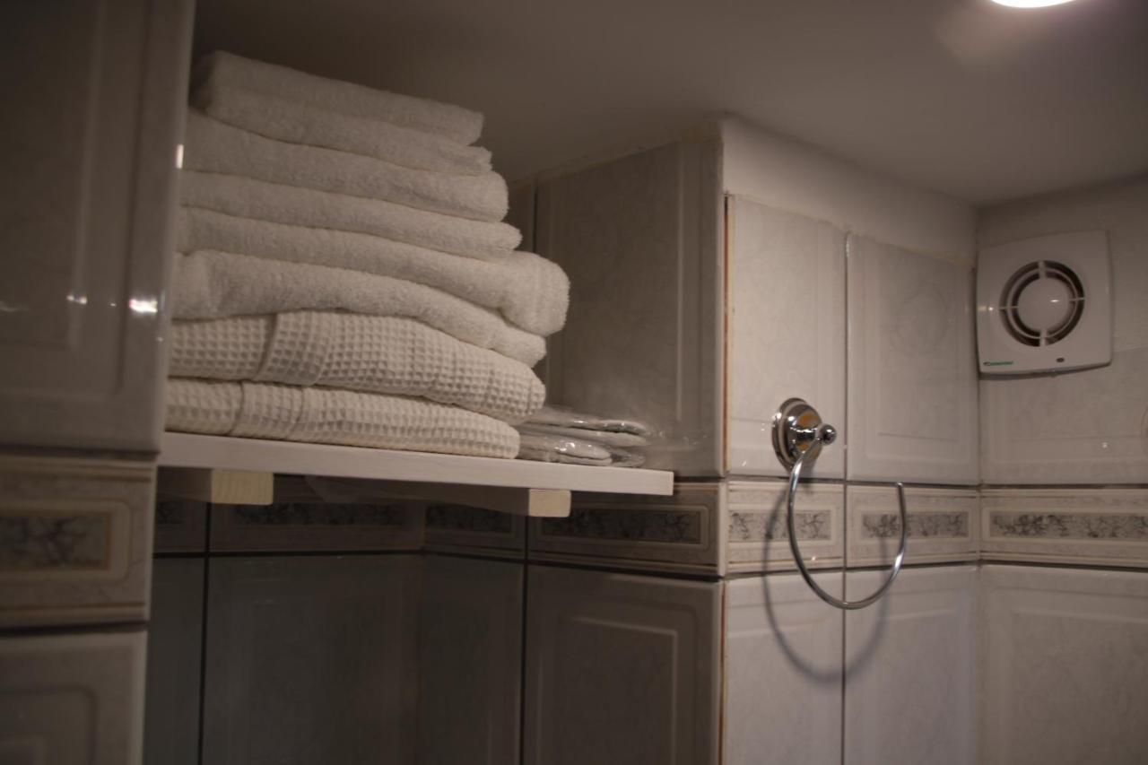 Republicii Rustic Apartament In Brasov City Center Bagian luar foto
