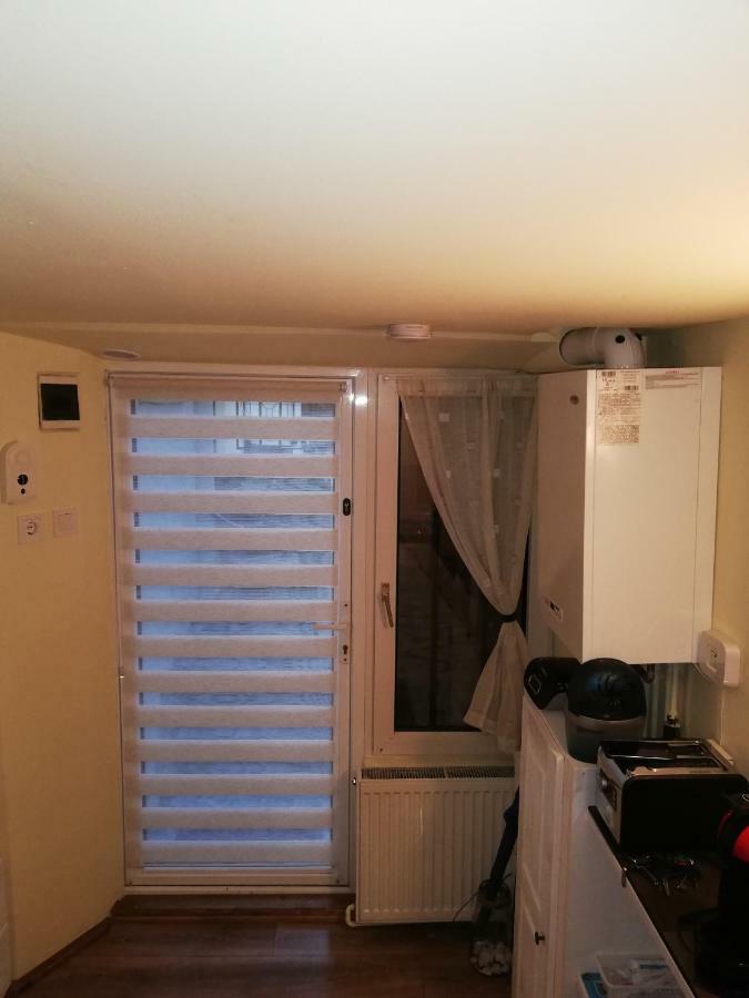 Republicii Rustic Apartament In Brasov City Center Bagian luar foto